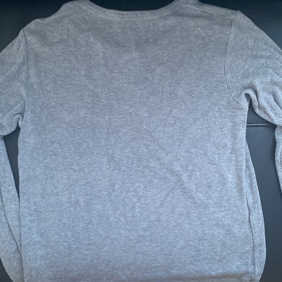 grey button top - Picture 3 of 3